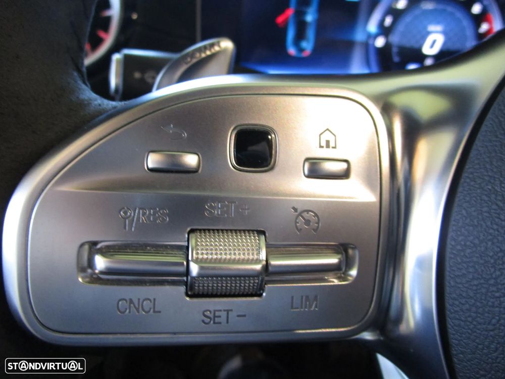 Mercedes-Benz E 53 AMG 4Matic+ - 28