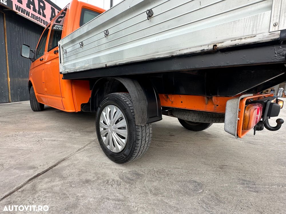 Volkswagen Transporter - 11