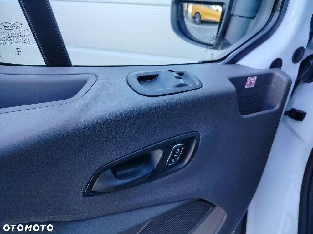 Ford Transit - 10