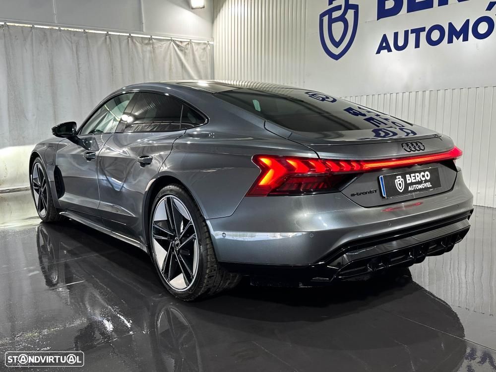 Audi e-tron GT quattro - 7