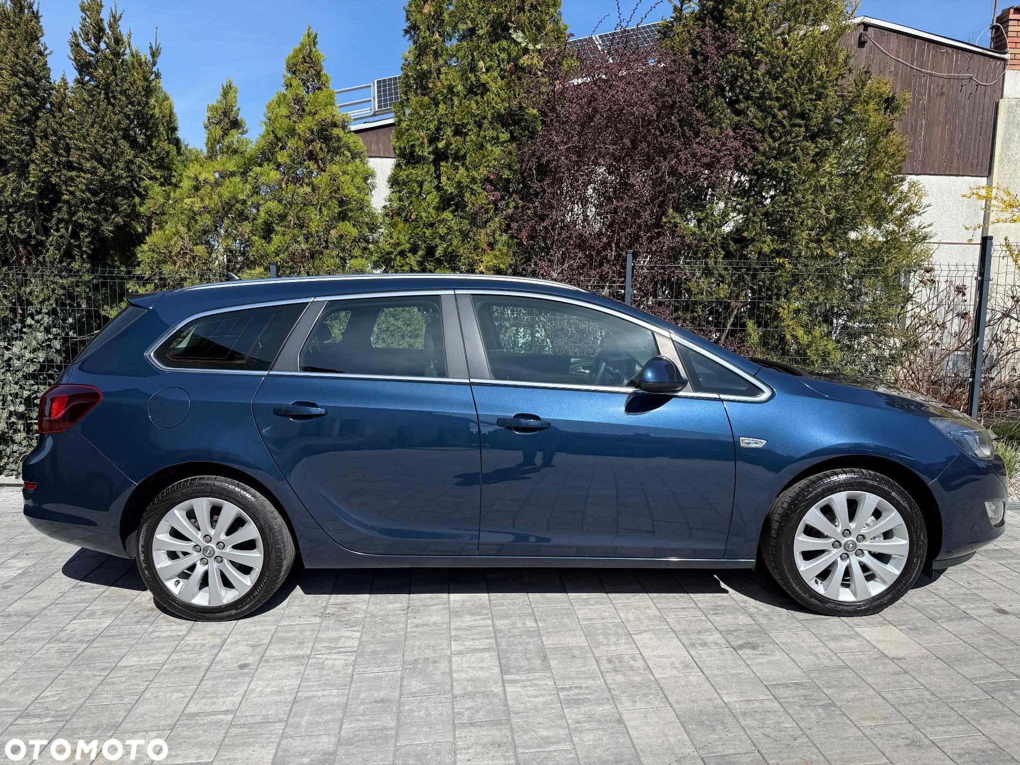 Opel Astra IV 1.4 T Cosmo - 6