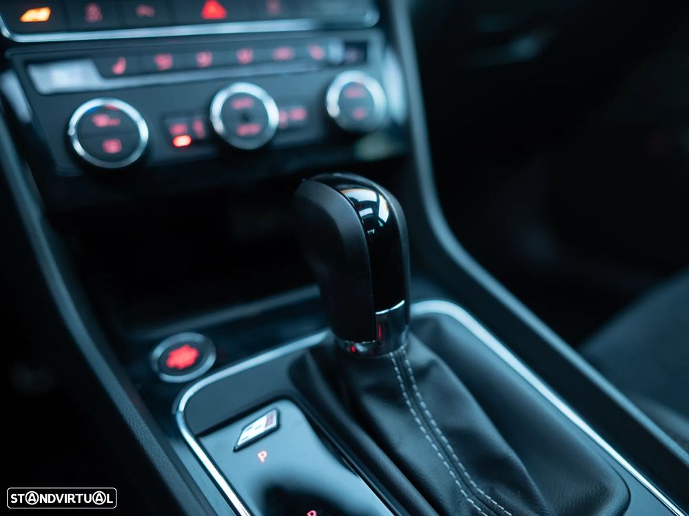 SEAT Leon 2.0 TSI Cupra DSG S/S - 30