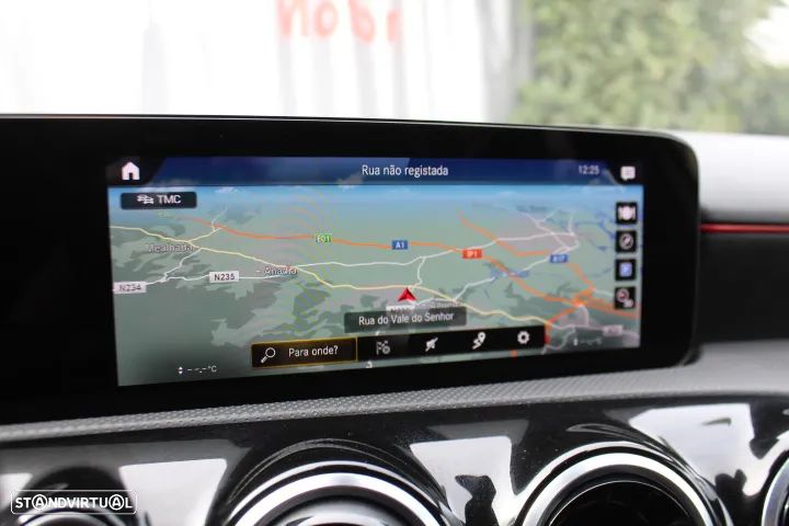 Mercedes-Benz A 180 d AMG Line - 46