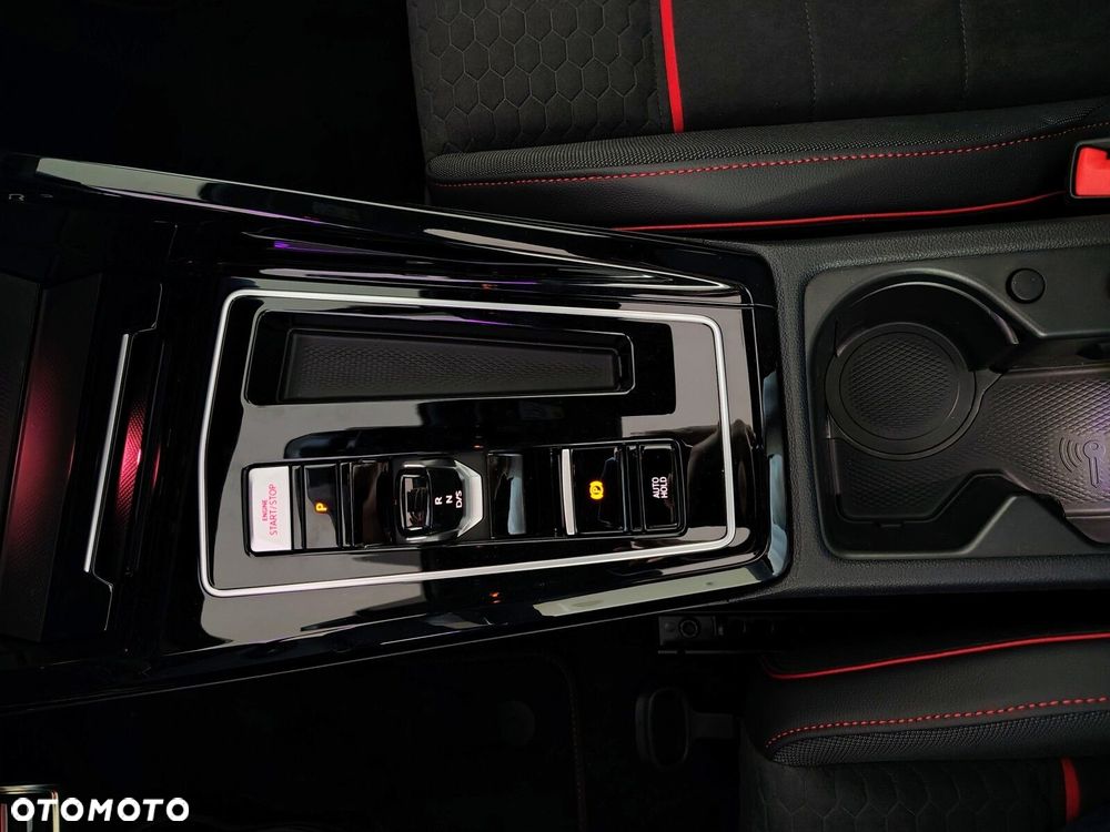 Volkswagen Golf - 20