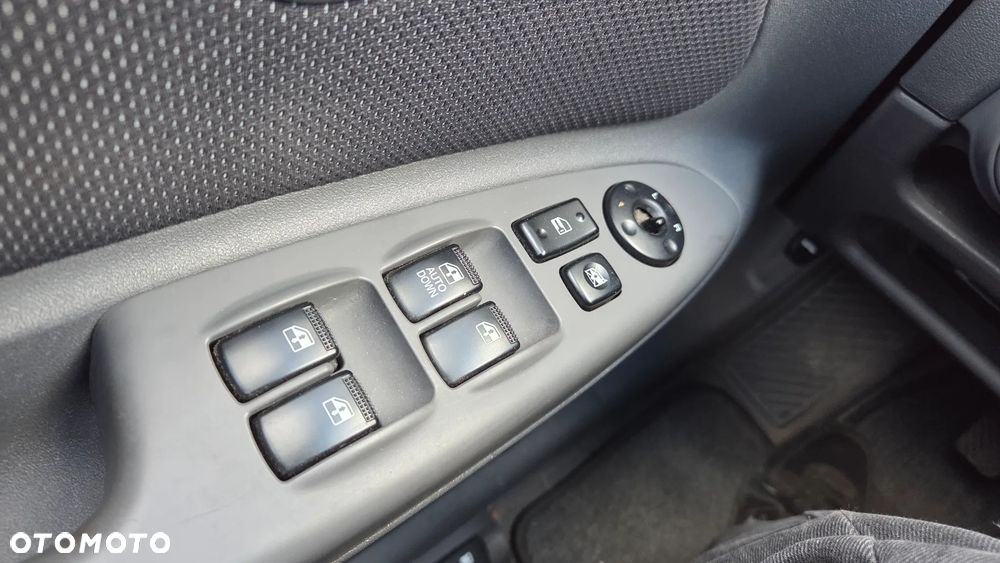 Kia Rio 1.4 EX Top - 17
