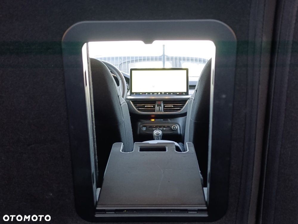 Ford Focus 1.0 EcoBoost Titanium - 12