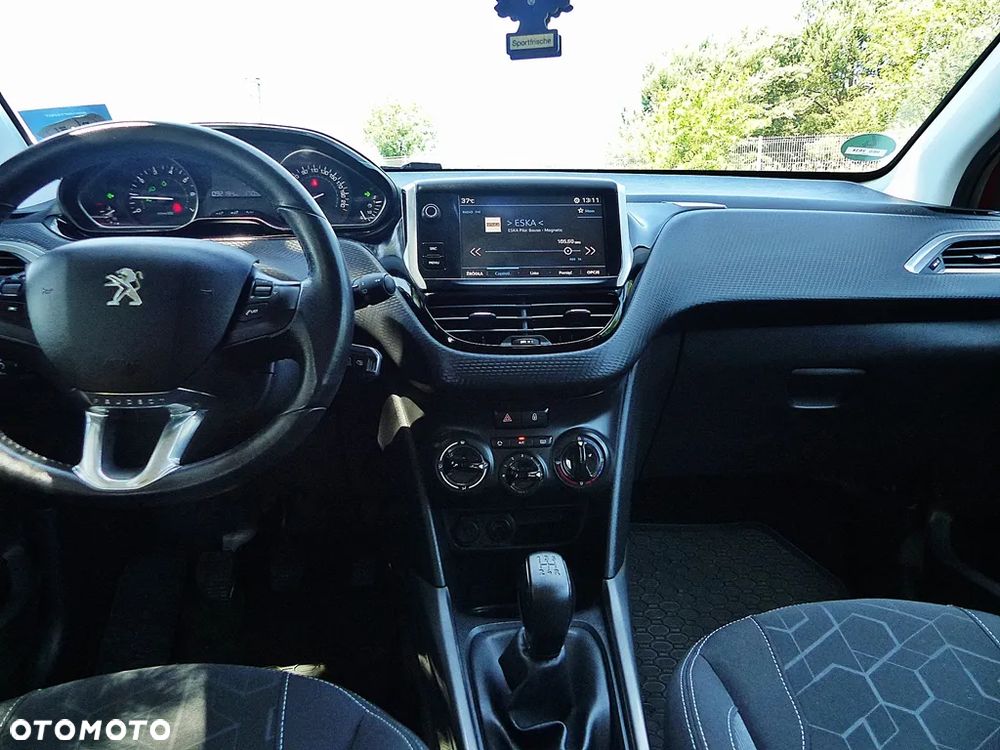 Peugeot 2008 PureTech 82 Style - 36