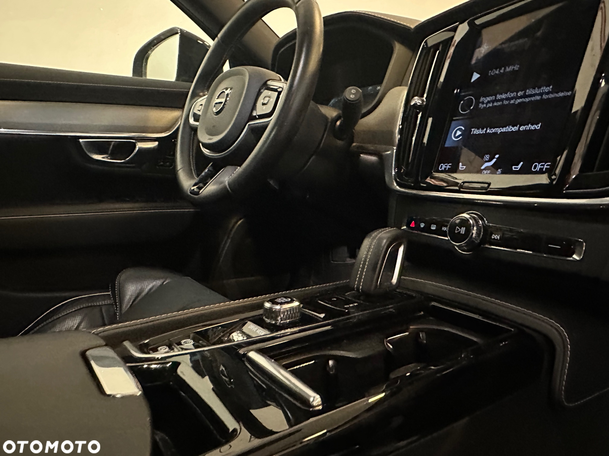 Volvo V90 T6 Recharge AWD Geartronic RDesign - 29