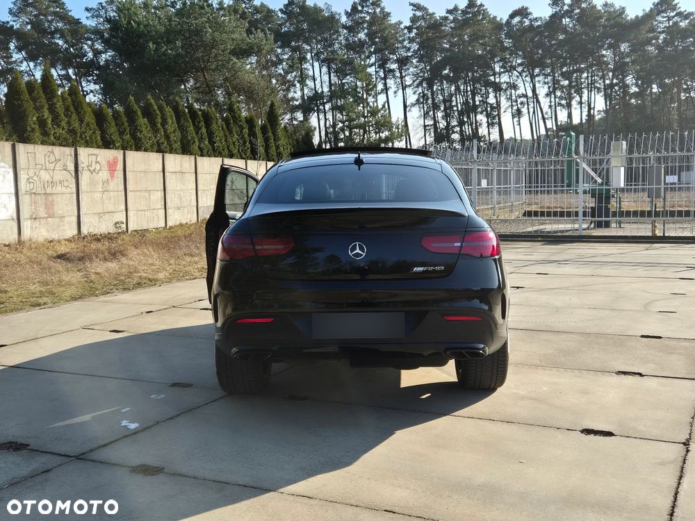 Mercedes-Benz GLE - 4