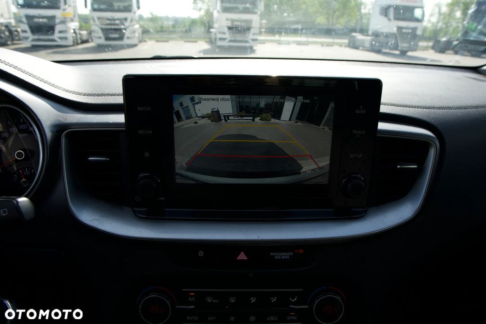 Kia Ceed - 18