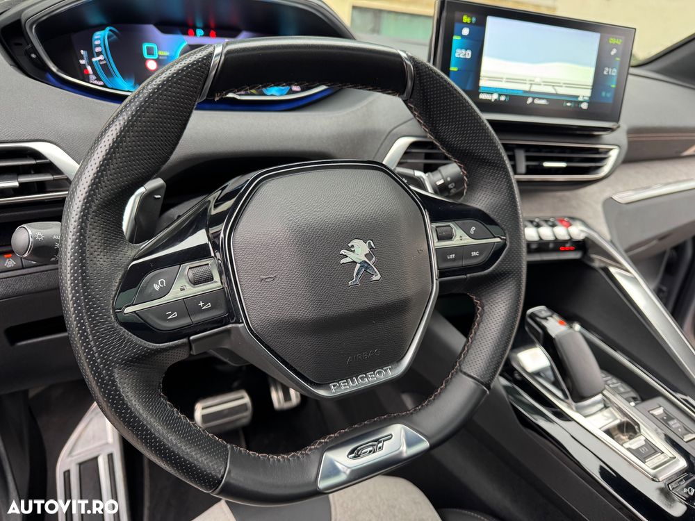 Peugeot 3008 PHEV 300 EAT8 4X4 GT - 36