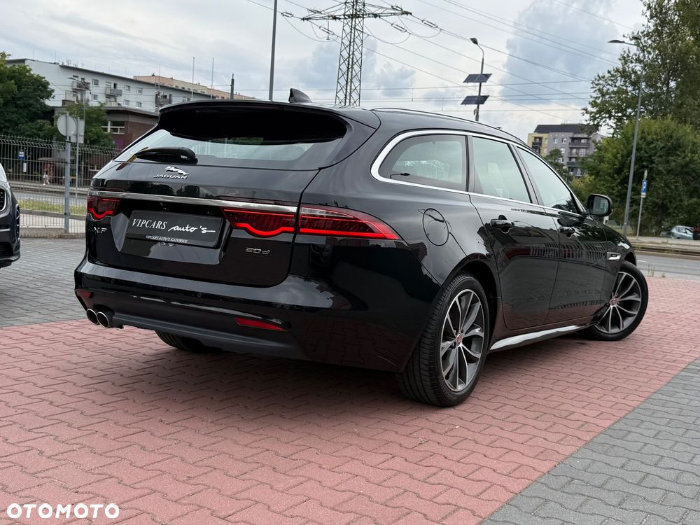 Jaguar XF 2.0 i4D R-Sport - 7
