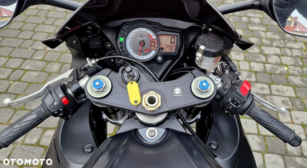 Suzuki GSX-R - 9