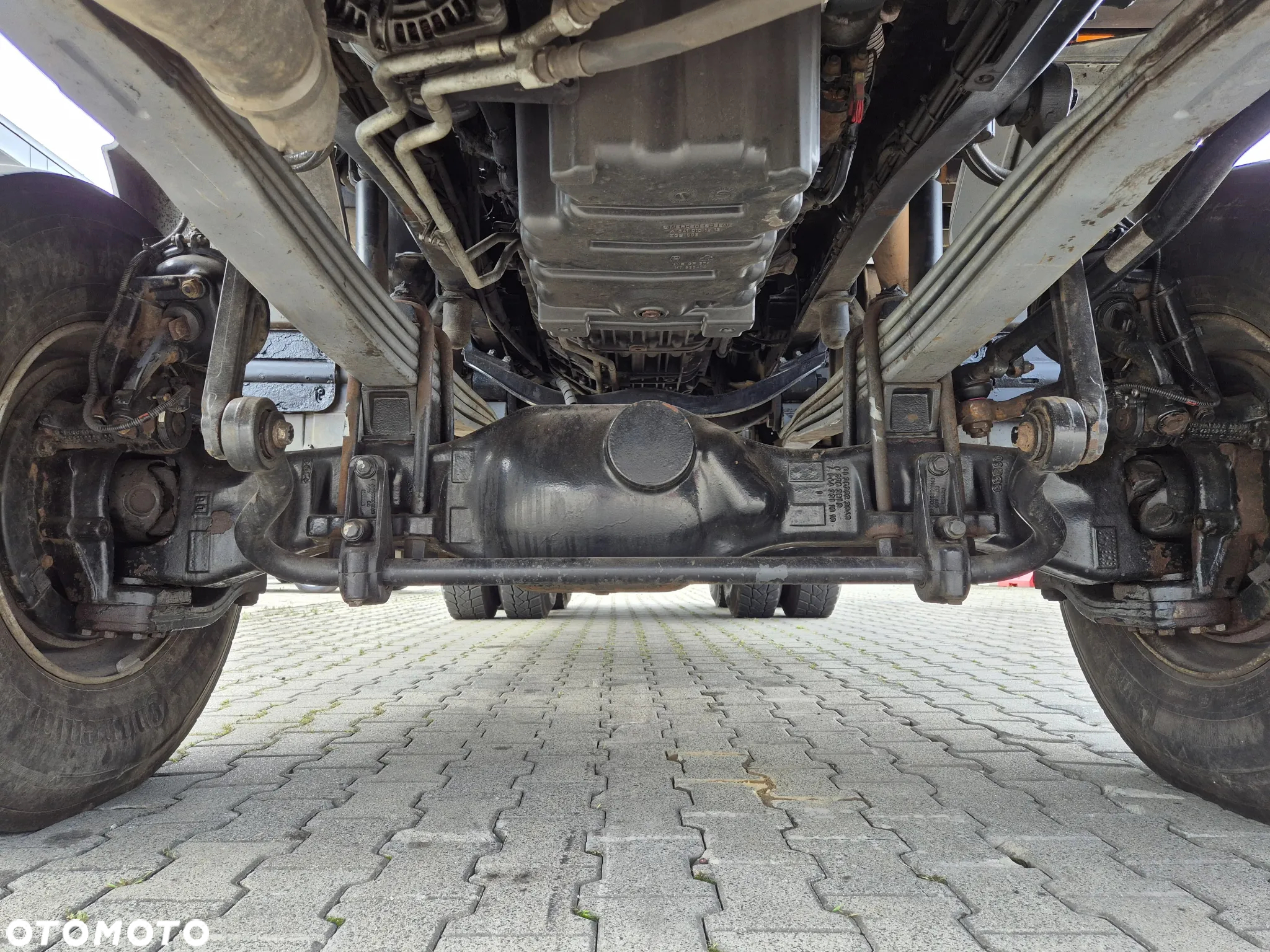 Mercedes-Benz ACTROS 3344 A 6X6  / 6X6 / WIEDEMANN KW 3000 / WÓZ ASENIZACYJNY / UNIKATOWA ZABUDOWA / SERWISOWANY /  PIERWSZY WŁAŚCICIEL / 8000L - 6000L / - 31