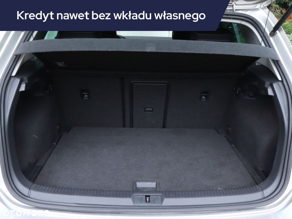 Volkswagen Golf - 15