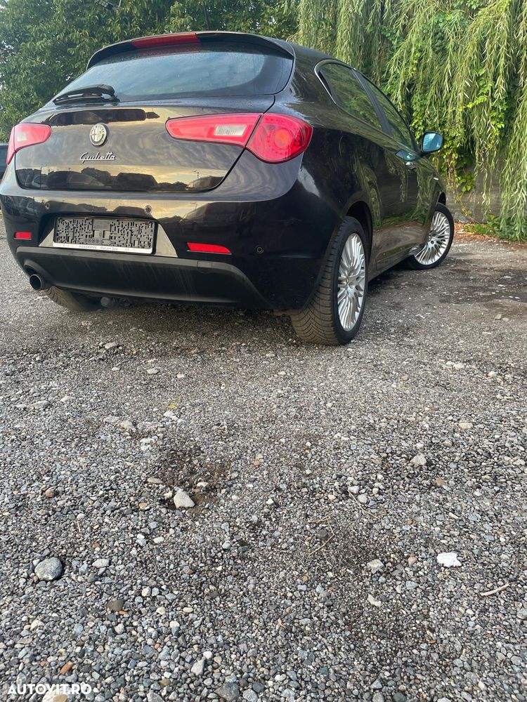 Alfa Romeo Giulietta 1.4 M-Air TCT Distinctive - 12