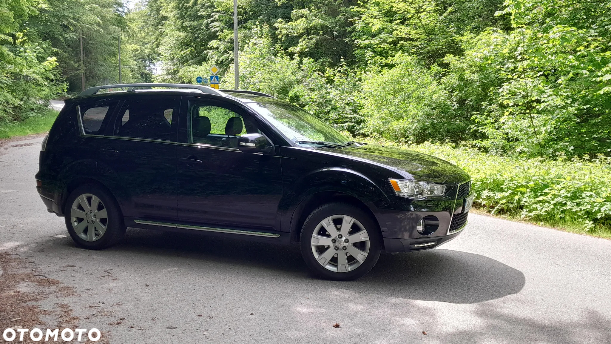 Mitsubishi Outlander - 4