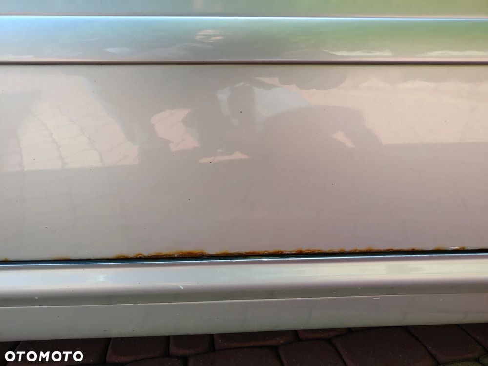 Audi A6 Limousine 2.4 - 8