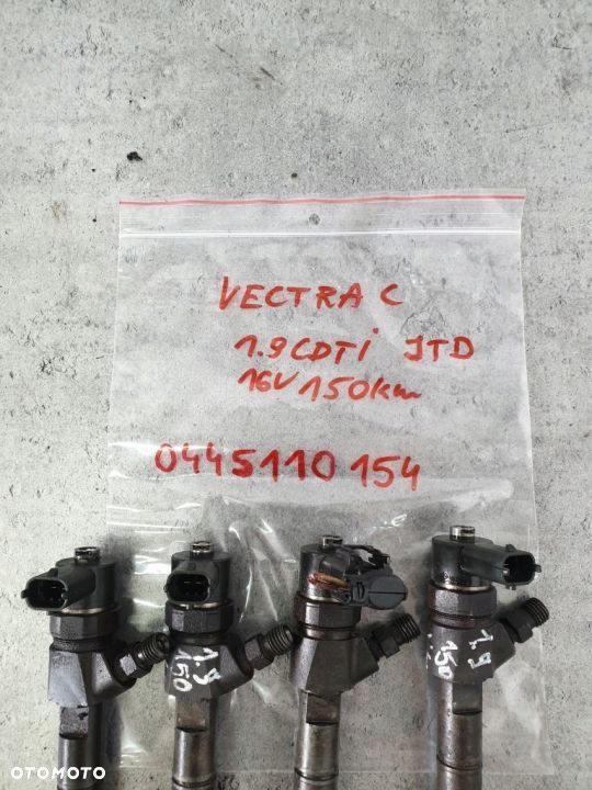 KOMPLET WTRYSKIWACZY VECTRA C 1,9CDTI 0445110154 - 4