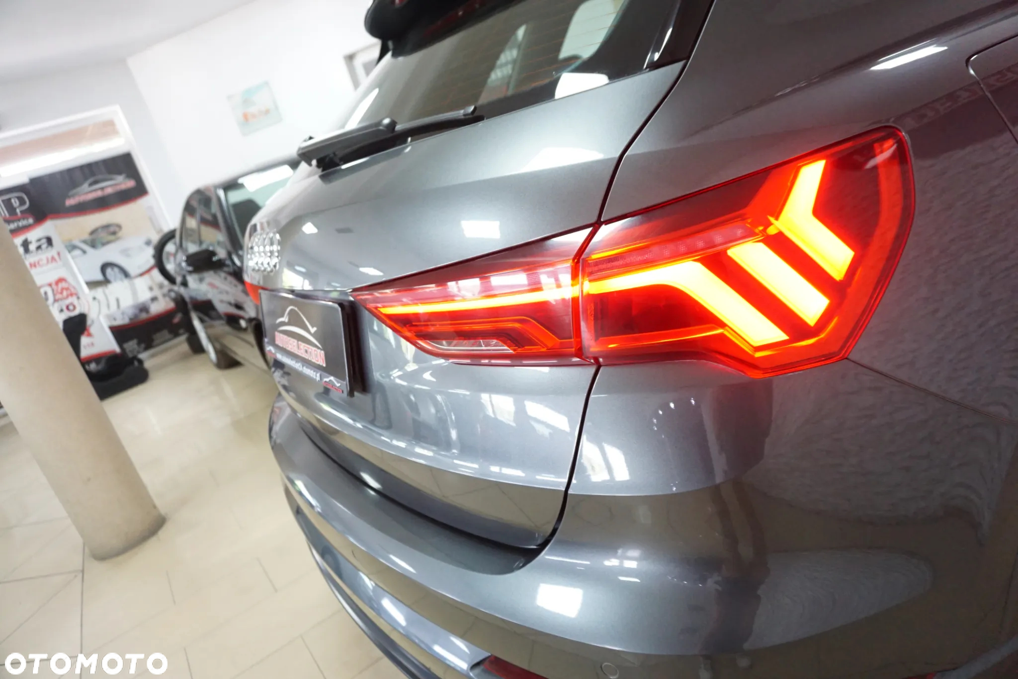 Audi Q3 40 TDI Quattro S Line S tronic - 18