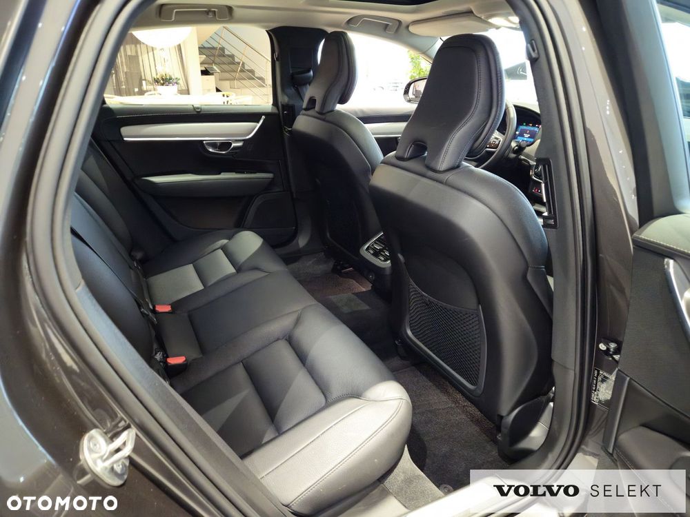 Volvo S90 - 34