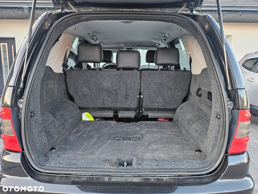 Mercedes-Benz ML - 26