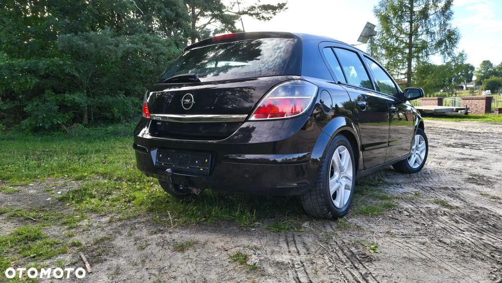 Opel Astra 1.6 Cosmo - 9