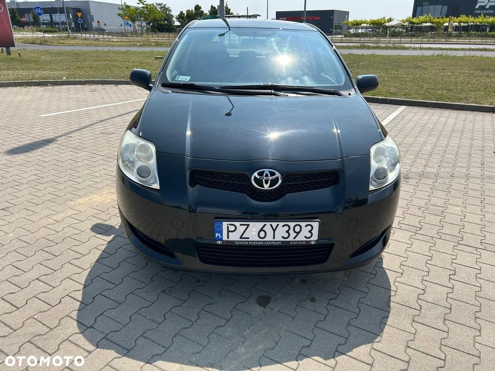 Toyota Auris 1.33 VVT-i Terra - 2