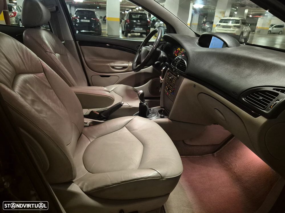 Citroën C5 Break 1.6 HDi Exclusive - 42