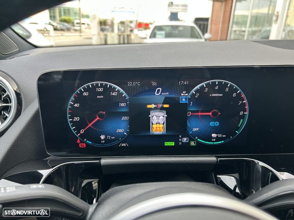 Mercedes-Benz GLA 250 e 8G-DCT Edition Progressive Line - 29