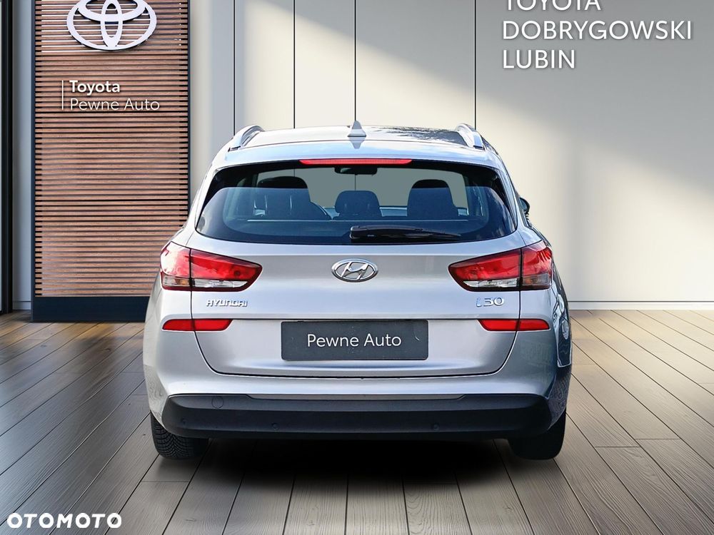 Hyundai i30 1.0 T-GDI Classic + DCT - 4