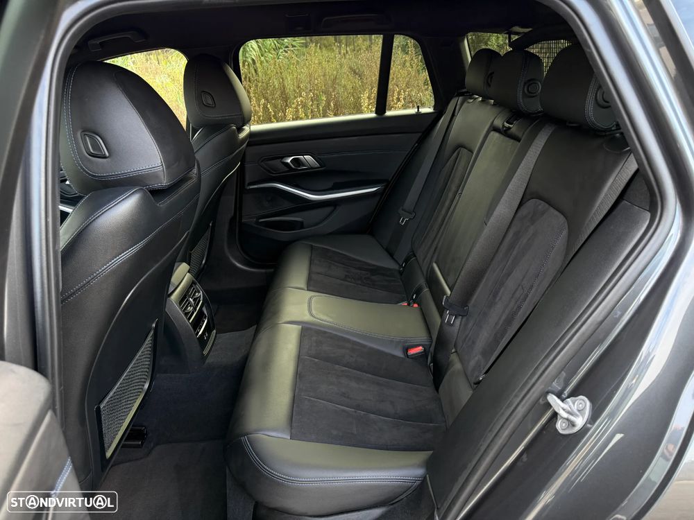 BMW 320 e Aut. M Sport - 28