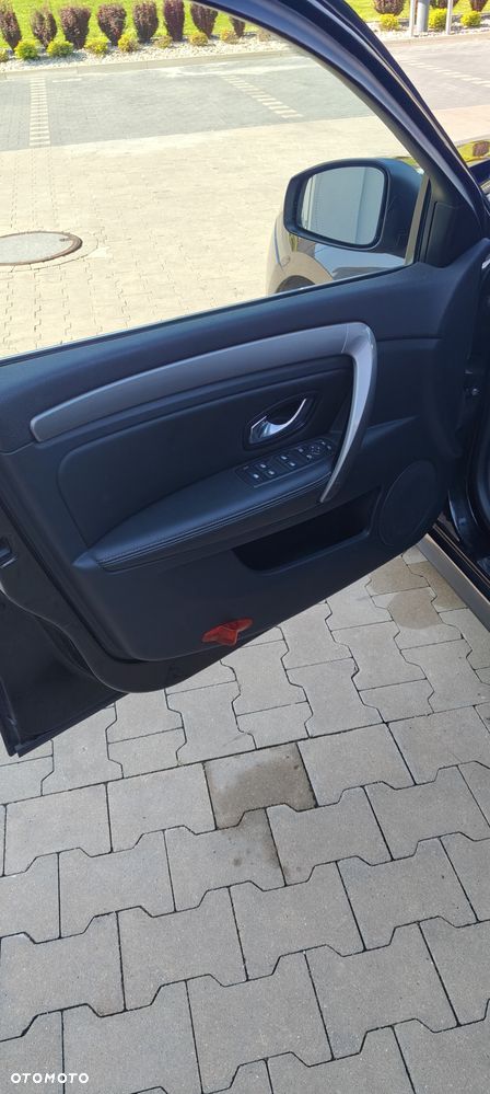 Renault Laguna 2.0 dCi GT ESM - 34
