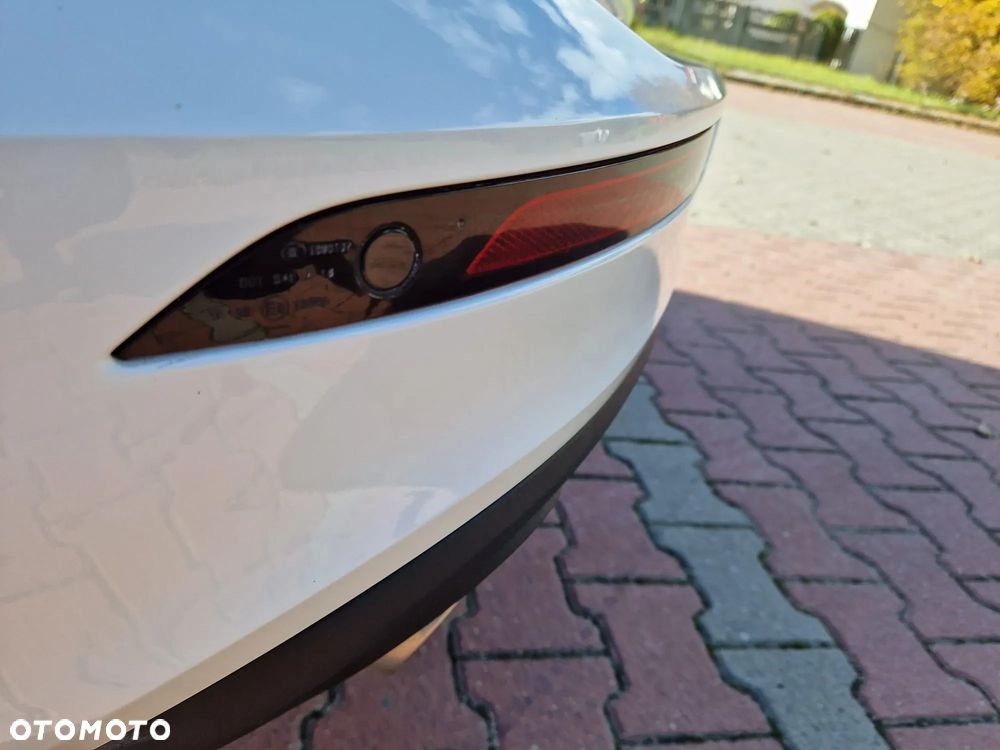 Volvo V60 D4 SCR AWD Momentum - 12