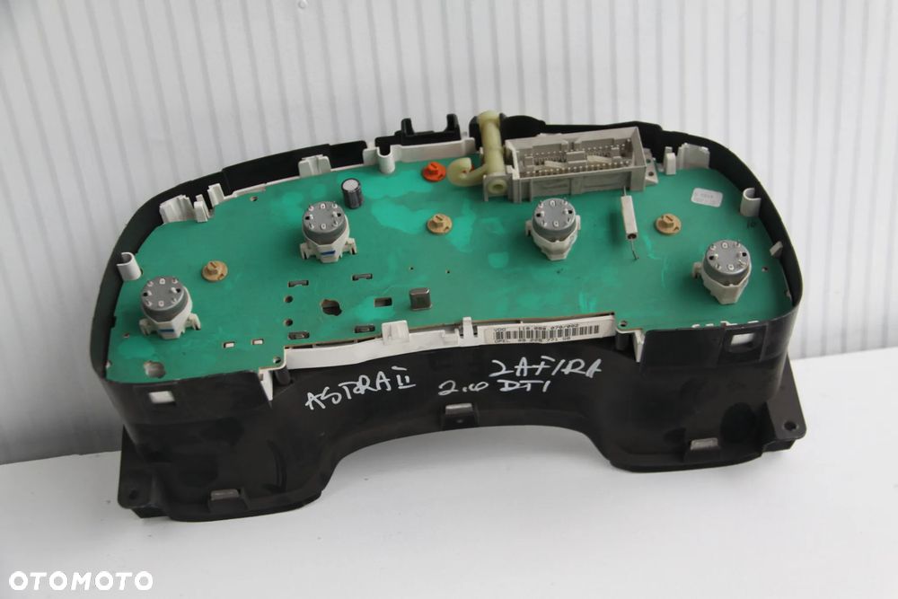 LICZNIK ZEGARY 09228771GB ZAFIRA A 2.0 DTI - 4