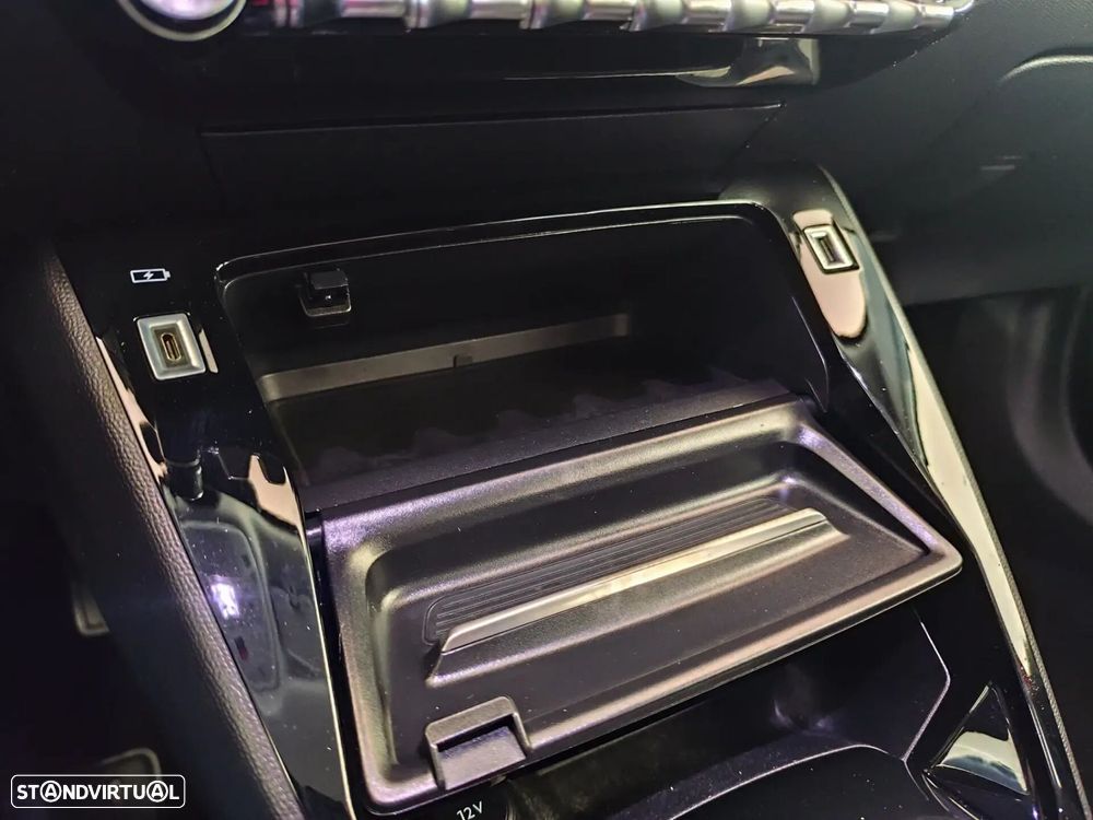 Peugeot 2008 1.2 PureTech Allure Pack - 14