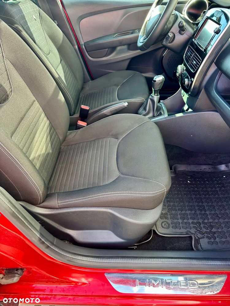 Renault Clio 1.2 16V Limited - 28