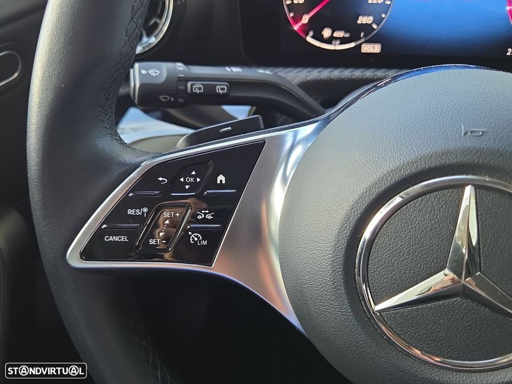 Mercedes-Benz A 200 Style Plus Aut. - 16