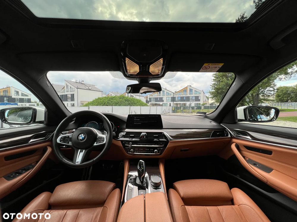 BMW Seria 5 530i xDrive M Sport sport - 35