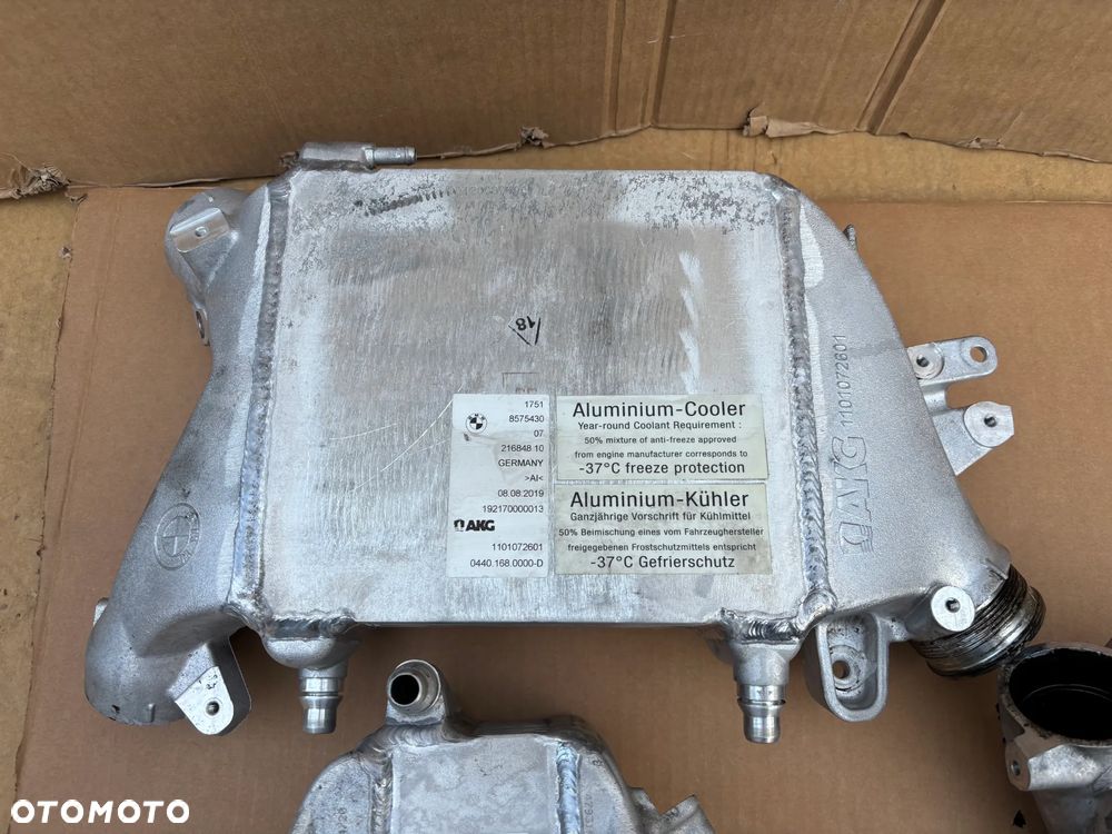 Bmw X5 G05 X6 G05 X7 G07 Diesel M50Dx 7 G11 50D Diesel 8579306 8575430 8579306 Chłodnica Intercooler Wodny Powietrza Komplet - 3