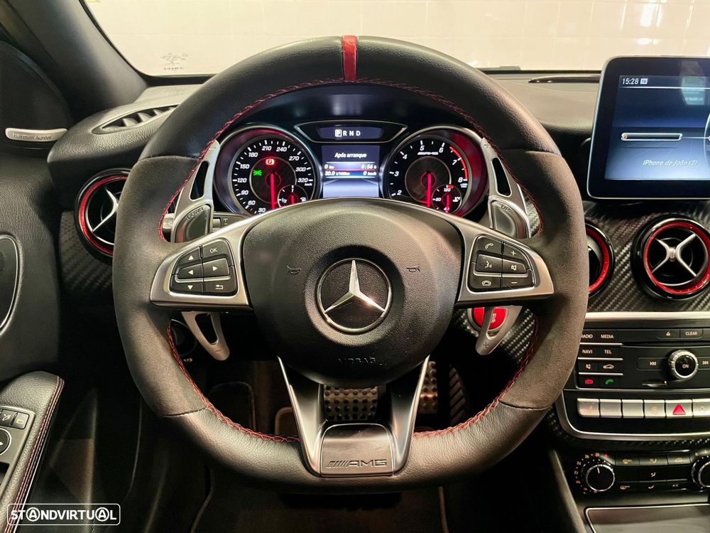 Mercedes-Benz A 45 AMG 4Matic Speedshift 7G-DCT - 24