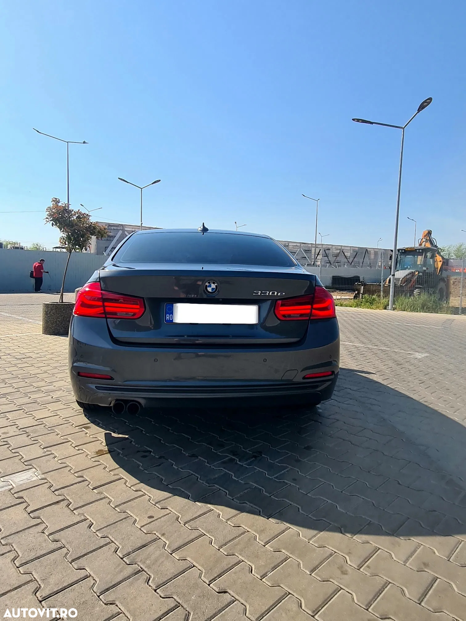 BMW Seria 3 330e Aut. Sport Line - 3