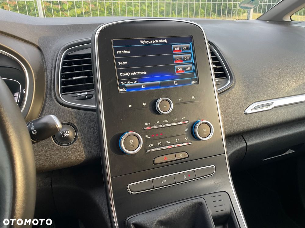 Renault Grand Scenic ENERGY TCe 115 EXPERIENCE - 25