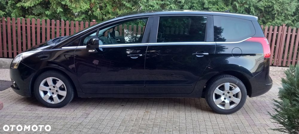 Peugeot 5008 2.0 HDi Business Line - 4