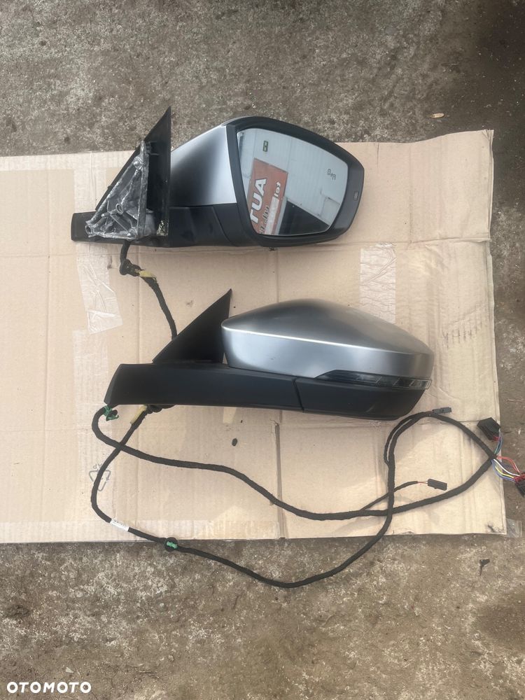 Lusterko Lewe prawe Volkswagen T roc 9 pin 13 pin