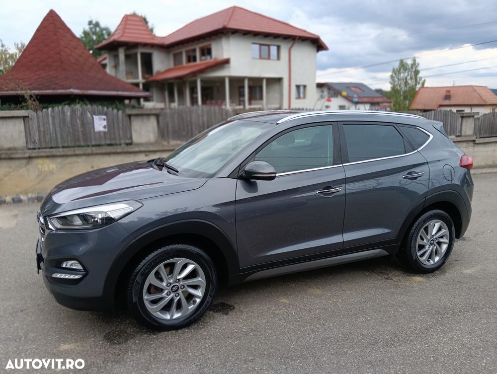 Hyundai Tucson blue 1.7 CRDi 2WD DCT Style - 26