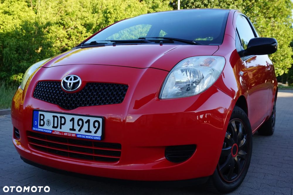 Toyota Yaris - 7
