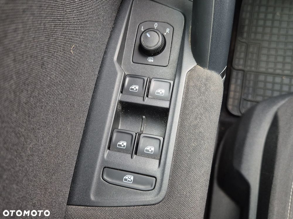 Volkswagen Tiguan - 20