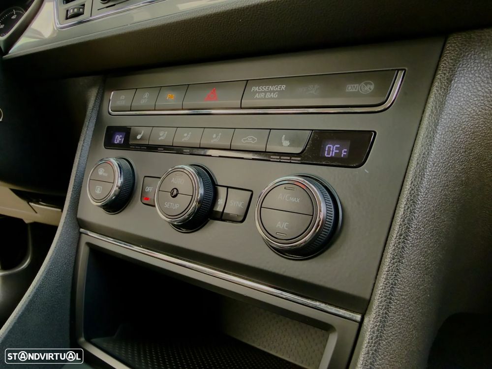 SEAT Leon ST 2.0 TDI FR S/S - 40