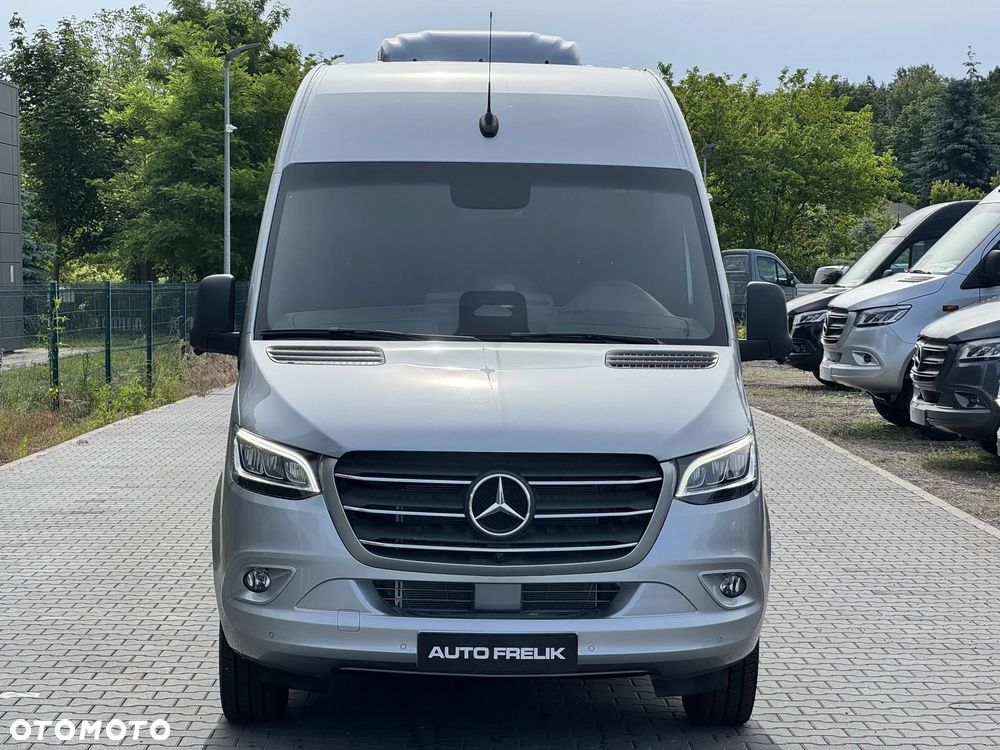 Mercedes-Benz Sprinter - 3
